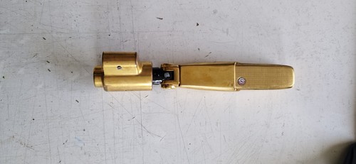 Shure model 300 ruban doré - model, a