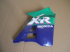 Flanc de carénage droit pour