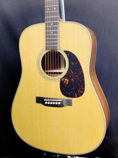 Produit régulier Martin D-28