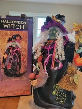 Sorciere Halloween Witch w/box   26” Porcelain statue apple snow white theme