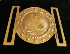 LOUIS VUITTON boucle de