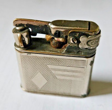 OLD ZUNDER 1000 SEMI AUTOMATIC PETROL LIGHTER WITH UNUSUAL FINANCIAL TAX?