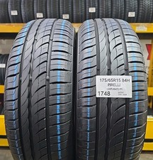 D'OCCASION : 2 PNEUS PIRELLI