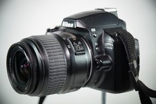 Nikon D40X DSLR 10.1Mp  Camera, Batt, Card & Charger. Good Working Order + Box