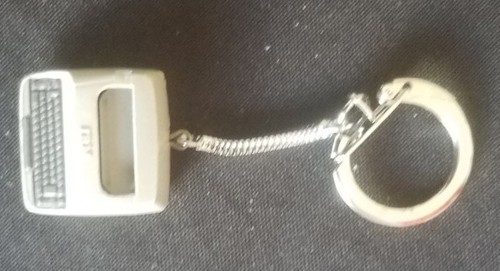 Porte clef ancien - ancien, machine