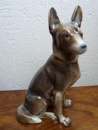 Stunning rare saxon - rare,