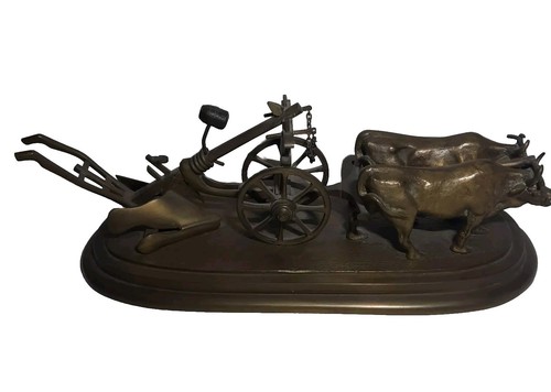 02k10 ancienne statue charrue - statue,