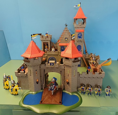 Playmobil grand château fort - playmobil,