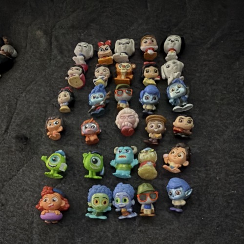 Lot figurines doorables - 30,