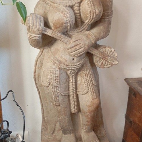 Statue pierre - en, (grès)