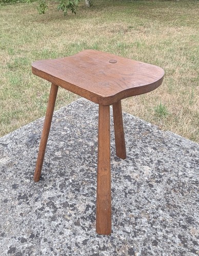 Tabouret tripode brutaliste - tabouret,