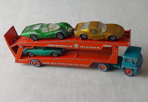 Ancien camion porte - , voitures