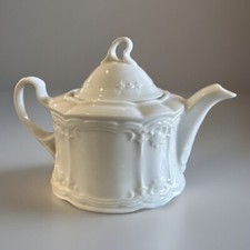 Seltmann Weiden Bavaria Julia White Teapot~  Germany