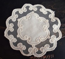 Ancien Napperon en Dentelle de