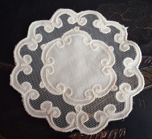 Ancien napperon dentelle de - en,