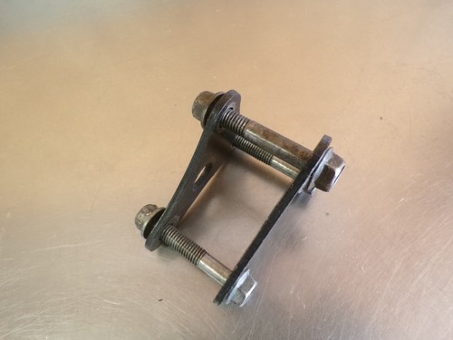 Pattes fixation moteur - , suzuki