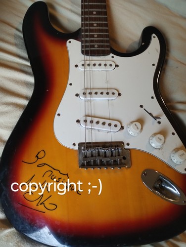 Rare autographe dédicacée - rare,
