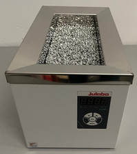 Julabo PURA 4 Water Bath +18 °C to +99.9C