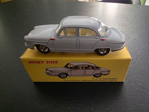 Dinky toys atlas panhard - atlas, pl