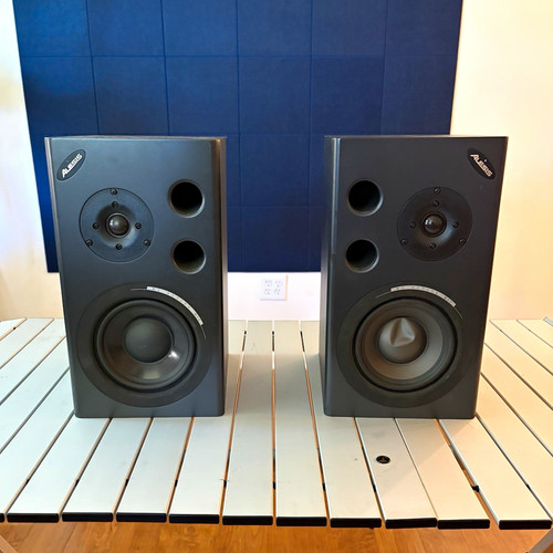 Alesis active studio - m1,