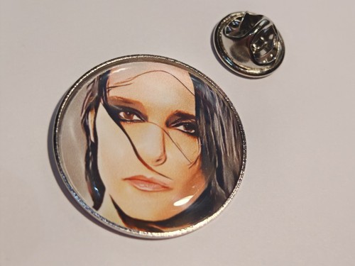 Pin jeanne mas chanteuse - pin's,