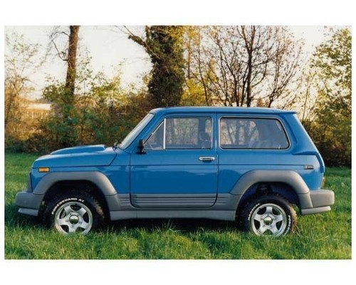1992 lada niva color press - 1992,