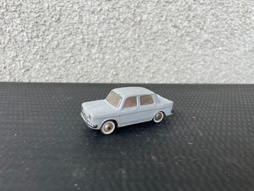 Voiture miniature vintage