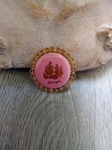 Broche en porcelaine - cm,,