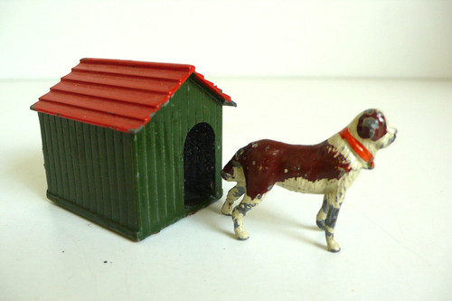 Sujet ferme niche chien - niche, et