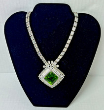Vintage Stunning Hobe Emerald Green Rhinestone Necklace Baguettes Original Tag