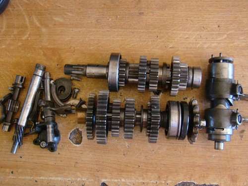 Suzuki 125 1979 boite - gt,
