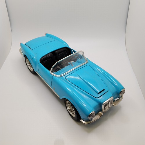 Bburago lancia aurelia b24 - bburago,