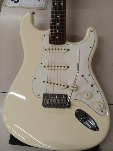 Guitare électrique fender - guitare,