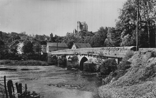 Lavardin pont le chateau - lavardin,