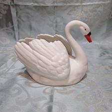 Goebel cygne en biscuit