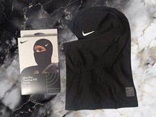 Nike Pro Therma-FIT Hood –