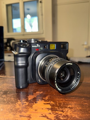 Mamiya black with - mamiya,