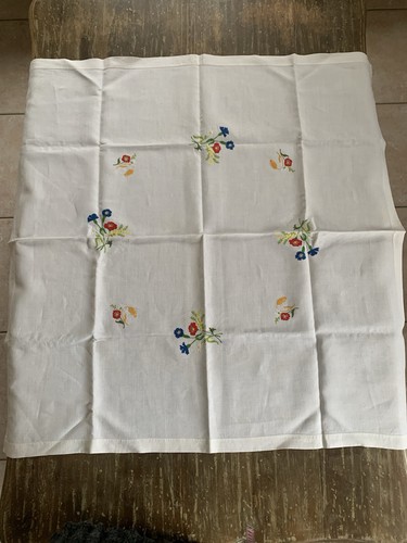 Ancienne petite nappe - ancienne,