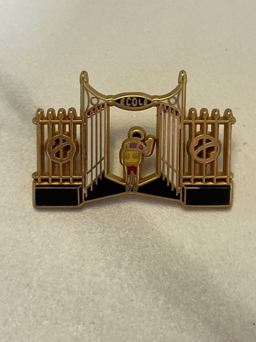 Pin pins - pin's,