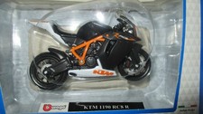B BURAGO MINIATURE MOTO 1/18°