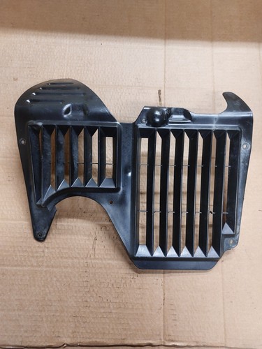 Grille protection radiateur - grille,