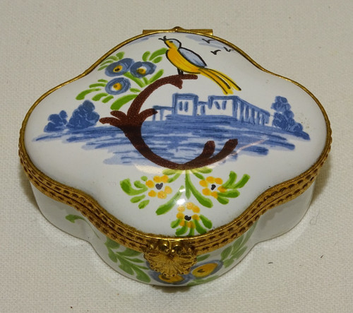 Ancienne petite boite à - -ancienne,