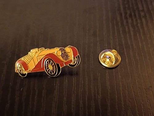 Pin vieille voiture jaune et - vieille,