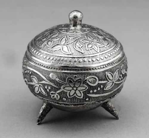 Boîte pilules argent - pilules, en