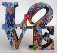 PyB signe AMOUR NIKI sculpture