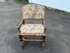 Fauteuil de style Louis XIII