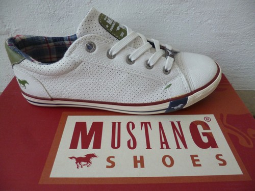 Mustang baskets chaussures - baskets,