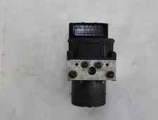 Ford Mondeo 3 Turnier 1.8 92 kW 125 HP 86130 ABS Hydraulic Block