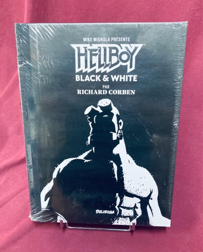 Hellboy black white - hellboy, &
