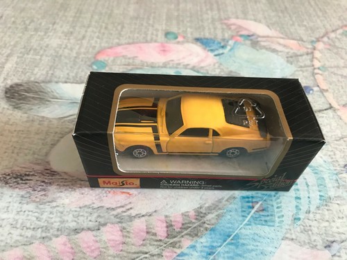 Voiture miniature ford boss - voiture,
